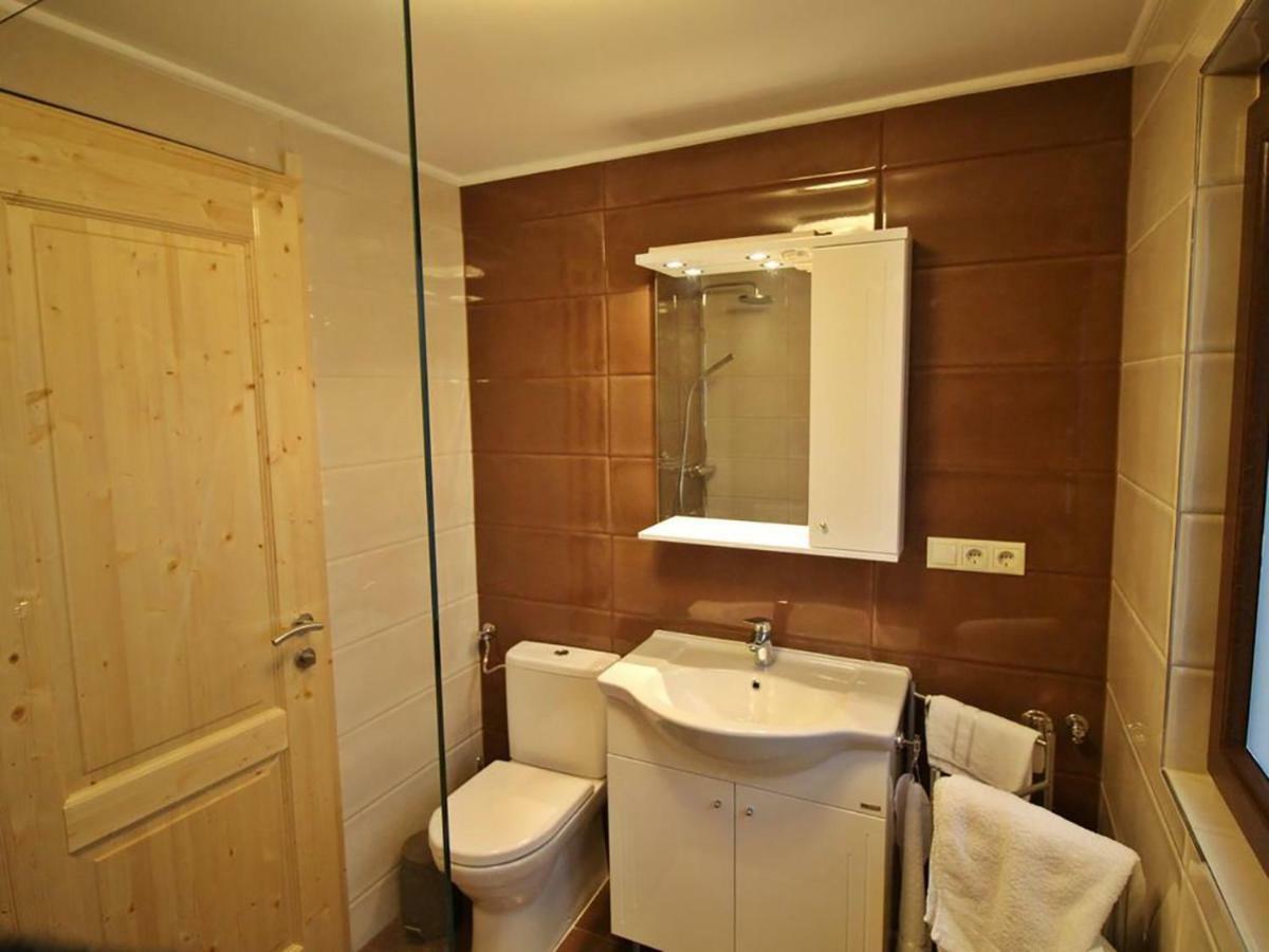 Dunaparti Haz Stand U 27E Mosonmagyaróvár Dış mekan fotoğraf